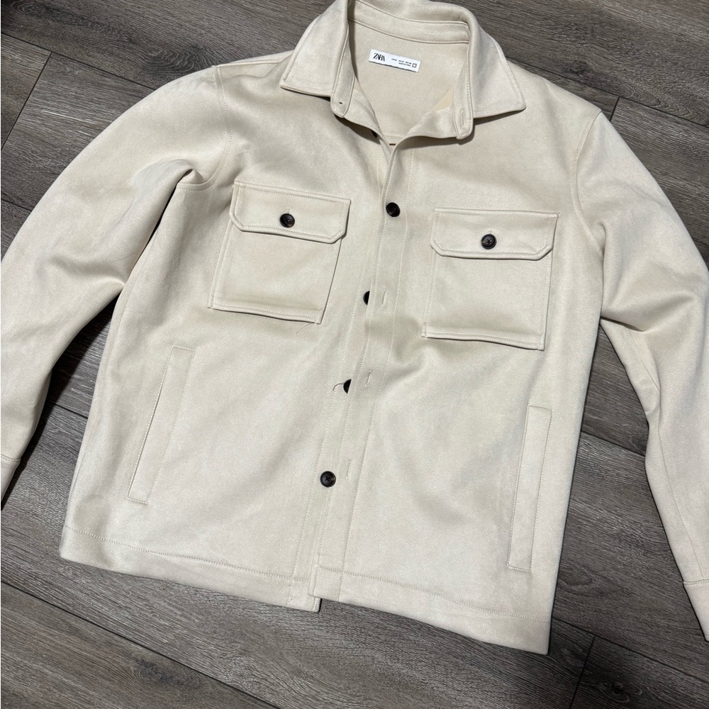 Zara Off-White Button-Up Shacket